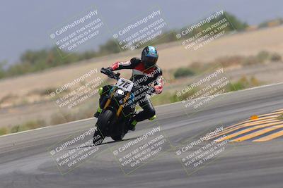 media/Sep-30-2023-SoCal Trackdays (Sat) [[636657bffb]]/Turn 15 (1120am)/